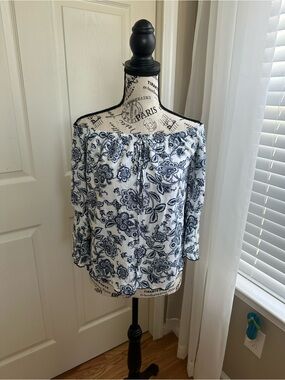 Charlotte Russe White and Blue Long Sleeve Peasant Blouse Shirt